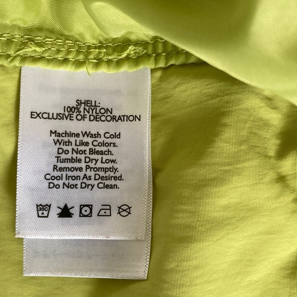 Eddie Bauer Lime Green Travex Windbreaker - Picture 5 of 9